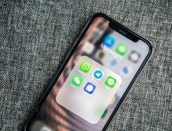 aplikasi wechat adalah