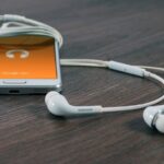 Penyebab Speaker HP Bunyi Kresek